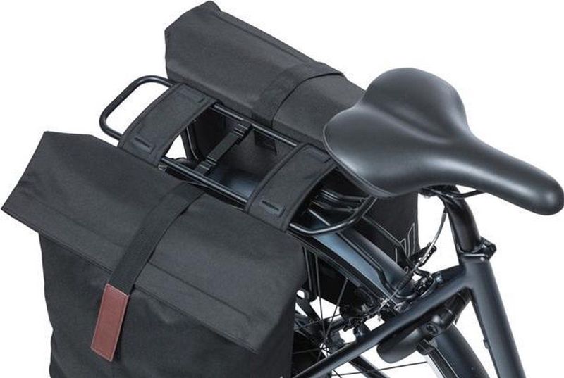 Basil City Dubbele Fietstas - Zwart - 32 Liter