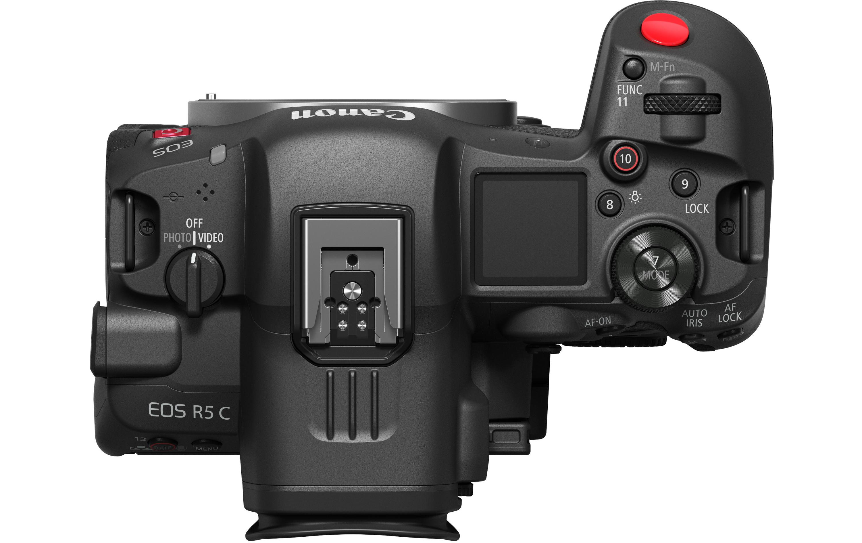 Fotokamera EOS R5 C Kit AV PRO MK2 4000 GB Speicherkarte<br>Canon EOS R5 C Professionelle Systemkamera für Fotografen und Videoproduzenten inklusive Speicherkarte