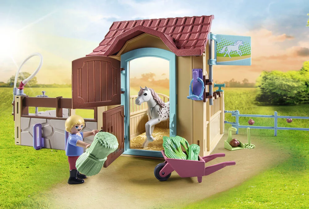 CAVALIERES AVEC BOX ET PONEYS - 71494