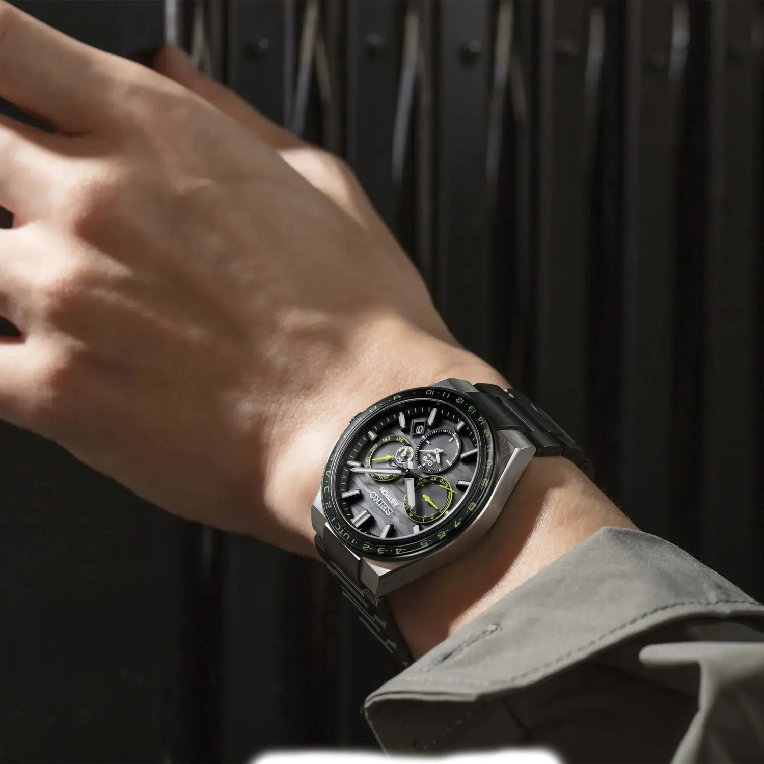 Seiko Astron SSH139J1