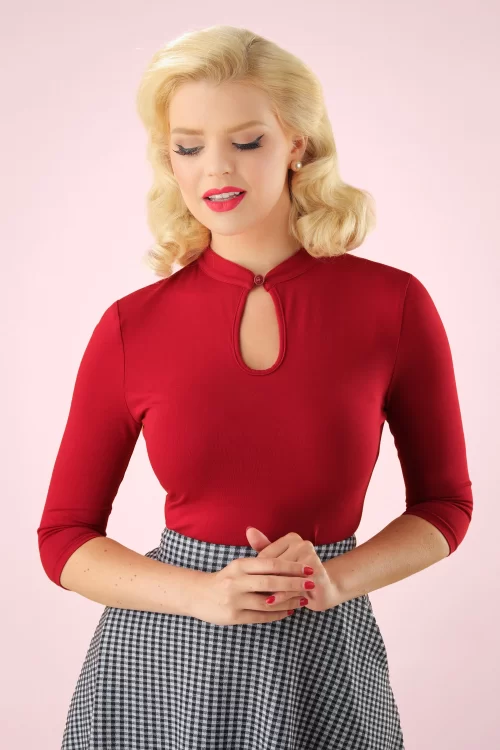 Banned Retro Emily Peek a Boo Top in rood