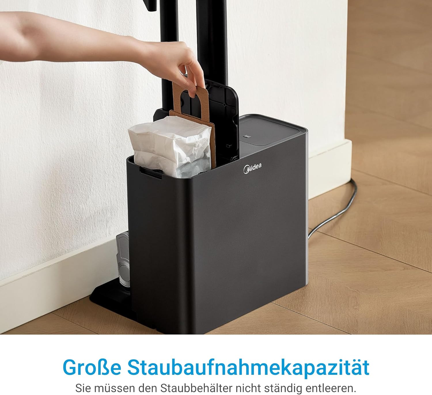 Midea Akku-Staubsauger mit Absaugstation | 350W, bis zu 60 Min Laufzeit | Selbstentleerung, Anti-Tangle Bürste, LED-Düse | HEPA-Filter, Allergiker geeignet | Wechselbarer Akku, Kabellos, Schwarz