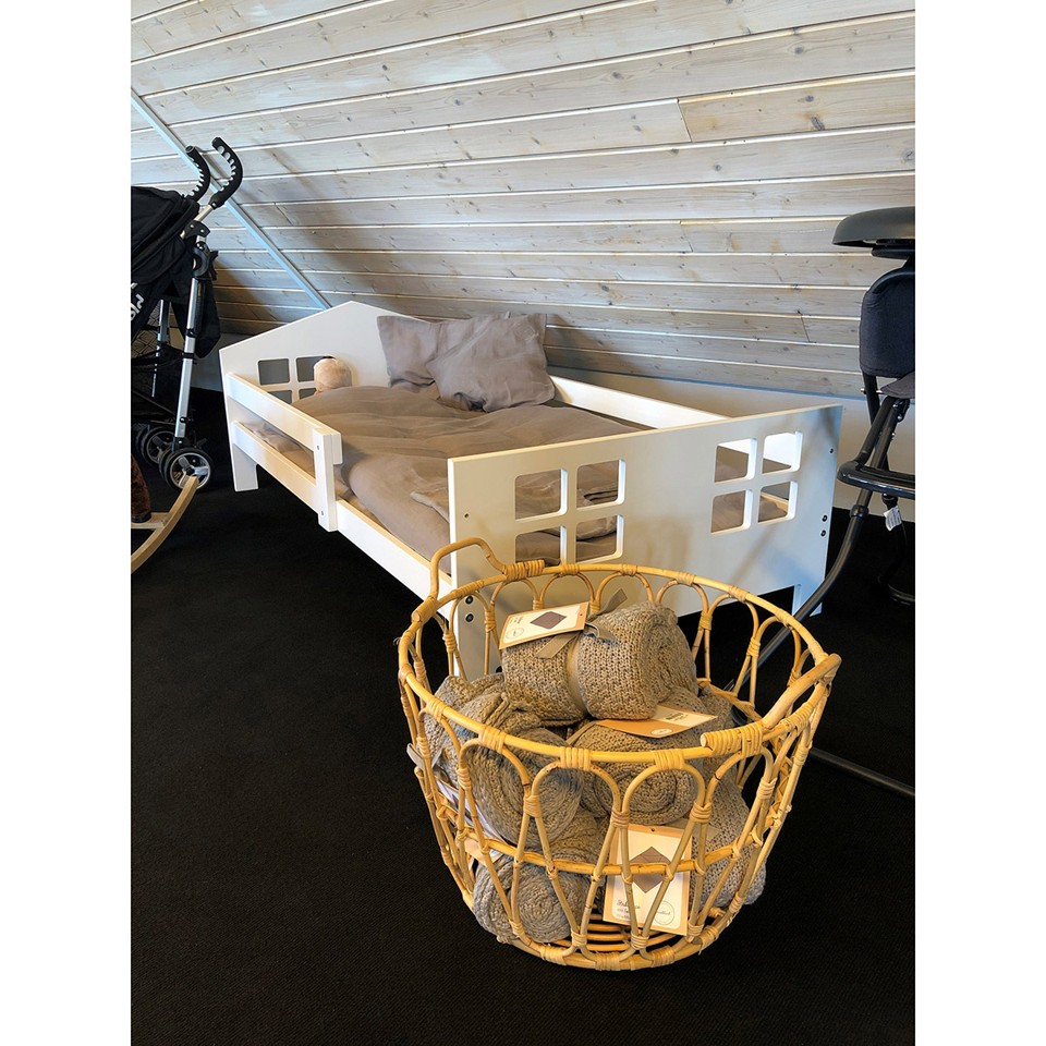 BabyTrold - Hus Seng Junior 80x160 cm - Hvid