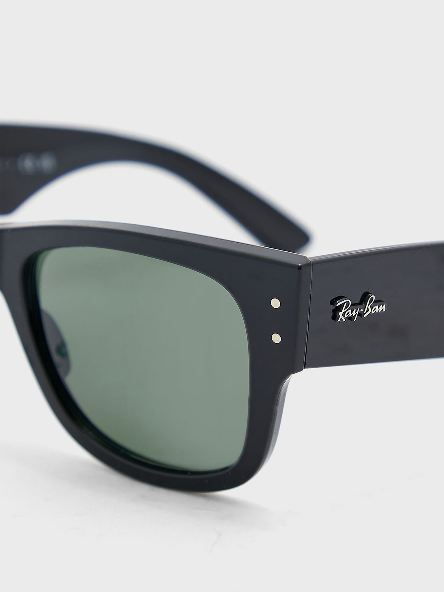 Mega Wayfarer