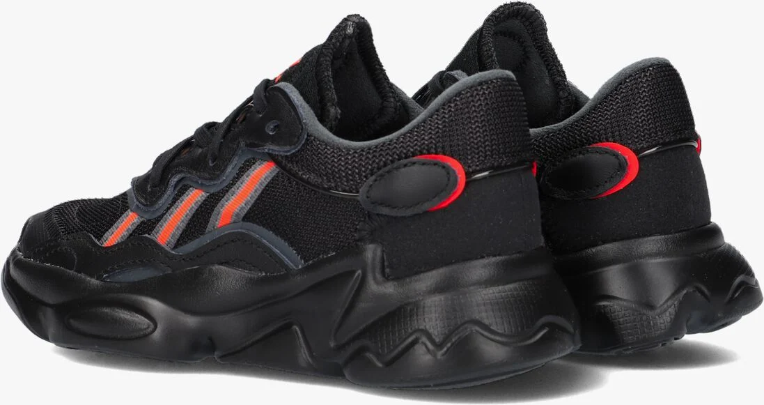 ADIDAS zwarte adidas lage sneakers ozweego c