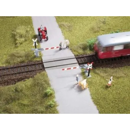 Auhagen Bahnübergang - Halbschranke