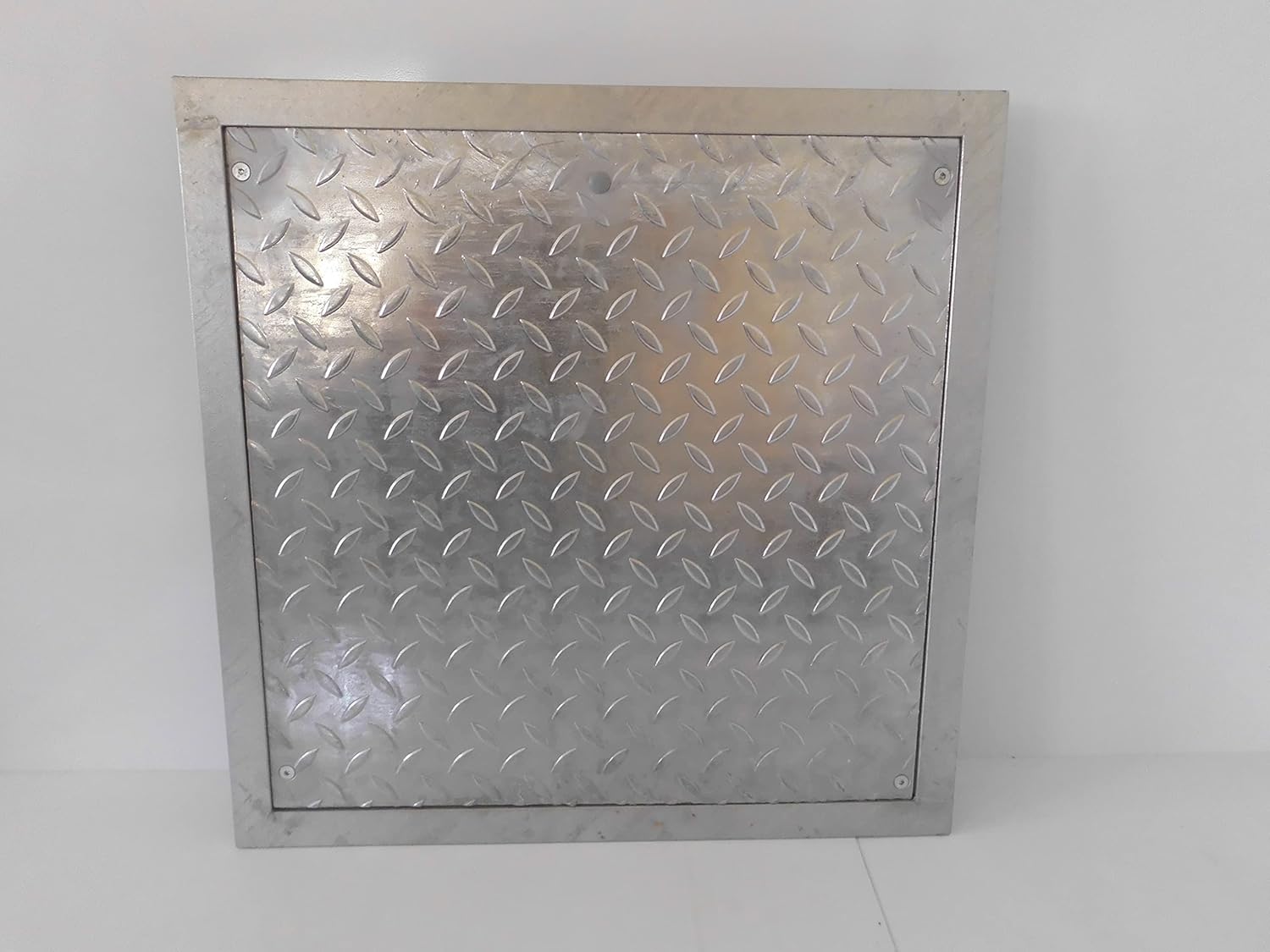 Schachtabdeckung mit Dichtung 60x60 cm verzinkt