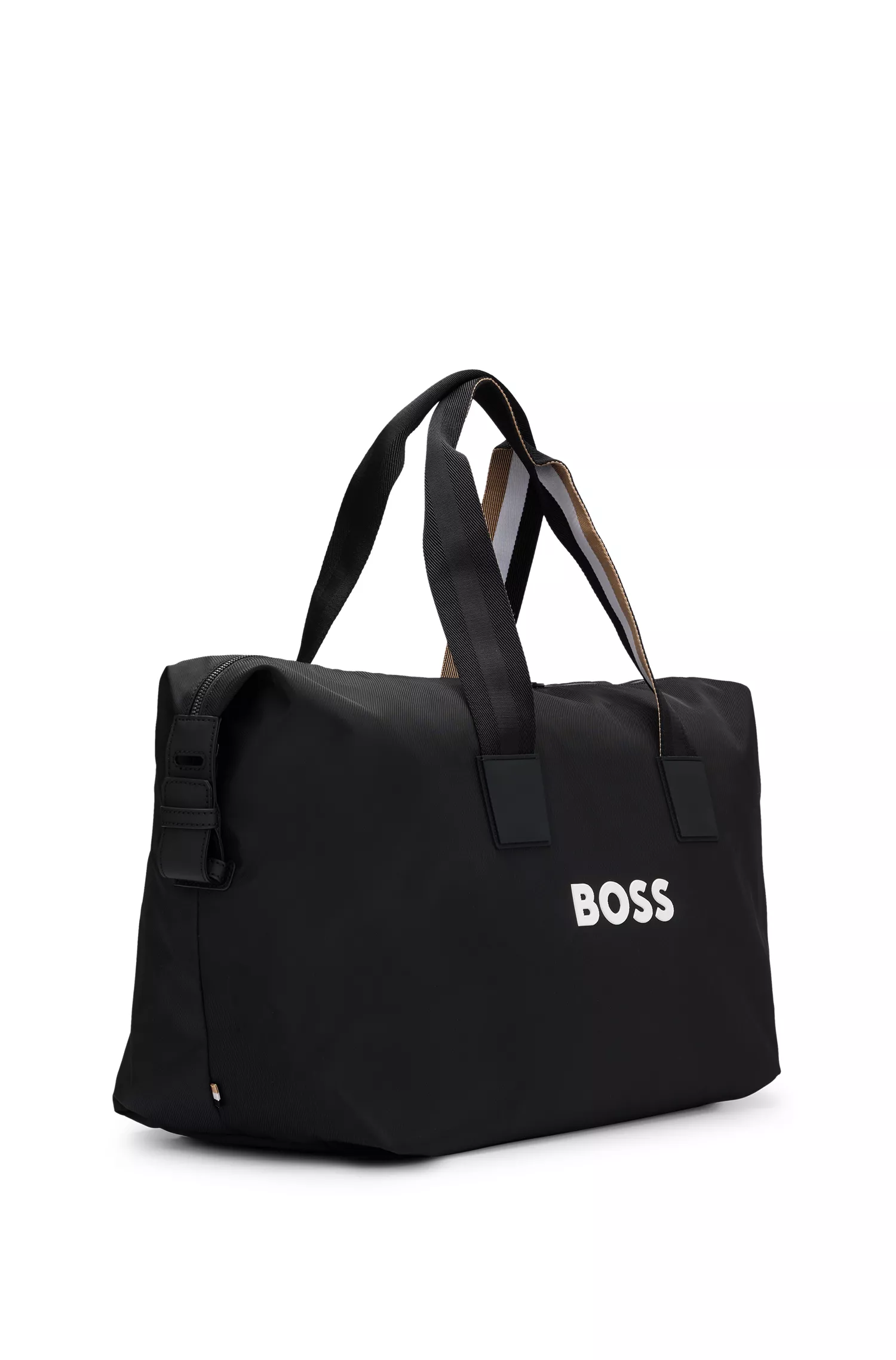 Mala de viagem BOSS com logotipo em contraste preto e alças com listras características.