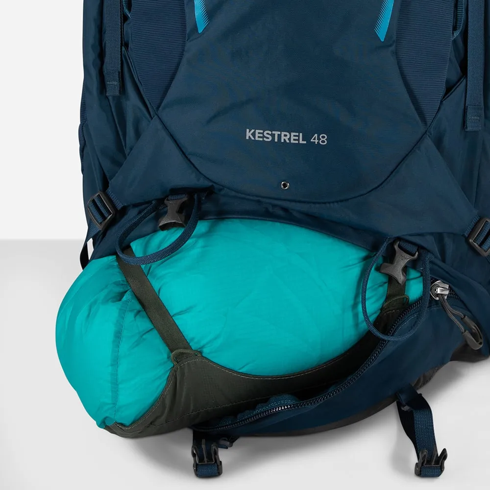 Osprey Men's Kestrel 48 Bonsai Green