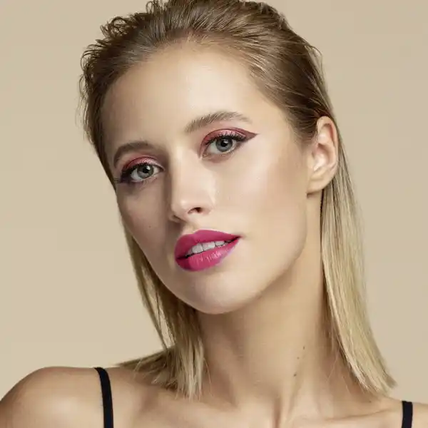 Faked Insane Length Lashes
