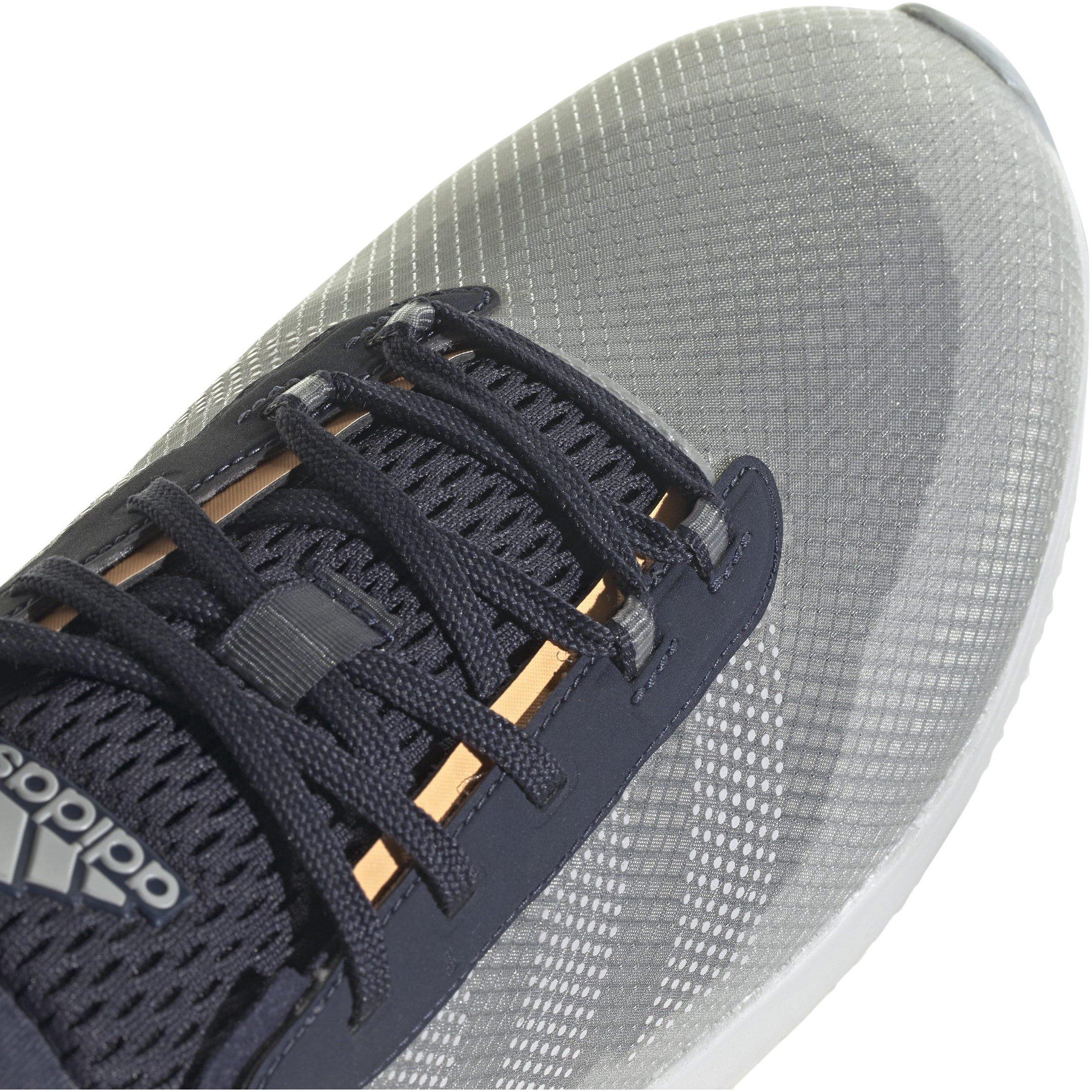 adidas Avryn Low Trainers