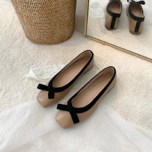Niuna - Bow Flats