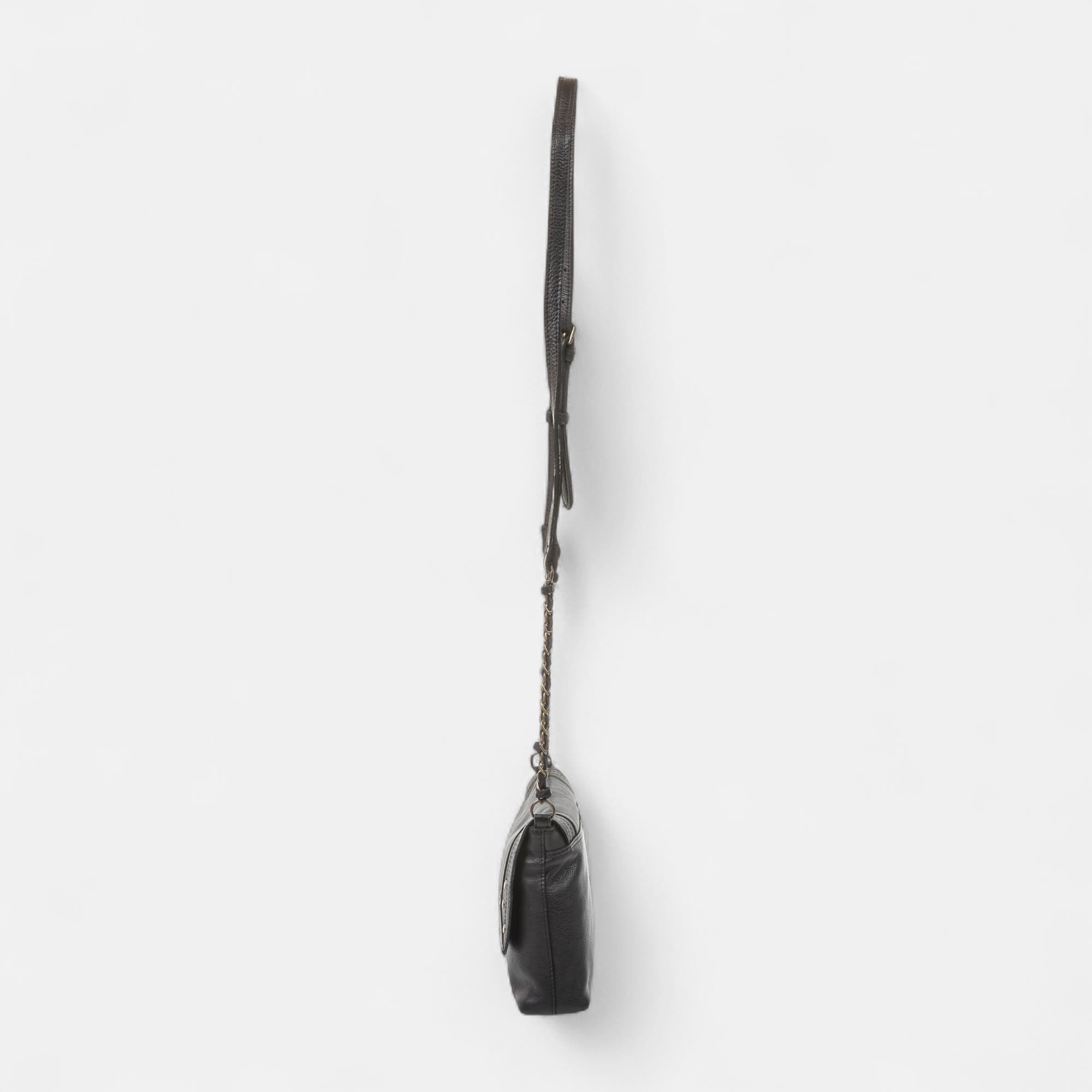 Sac bandoulière en cuir noir