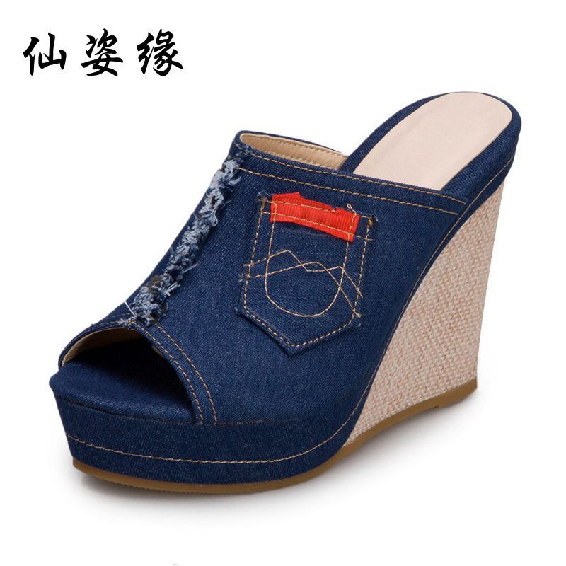 Cinnabelle - Peep-Toe Wedge-Heel Denim Slide Sandalen
