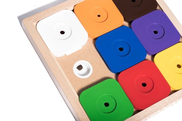 Brinquedo Inteligente para Cães Rainbow Sudoku