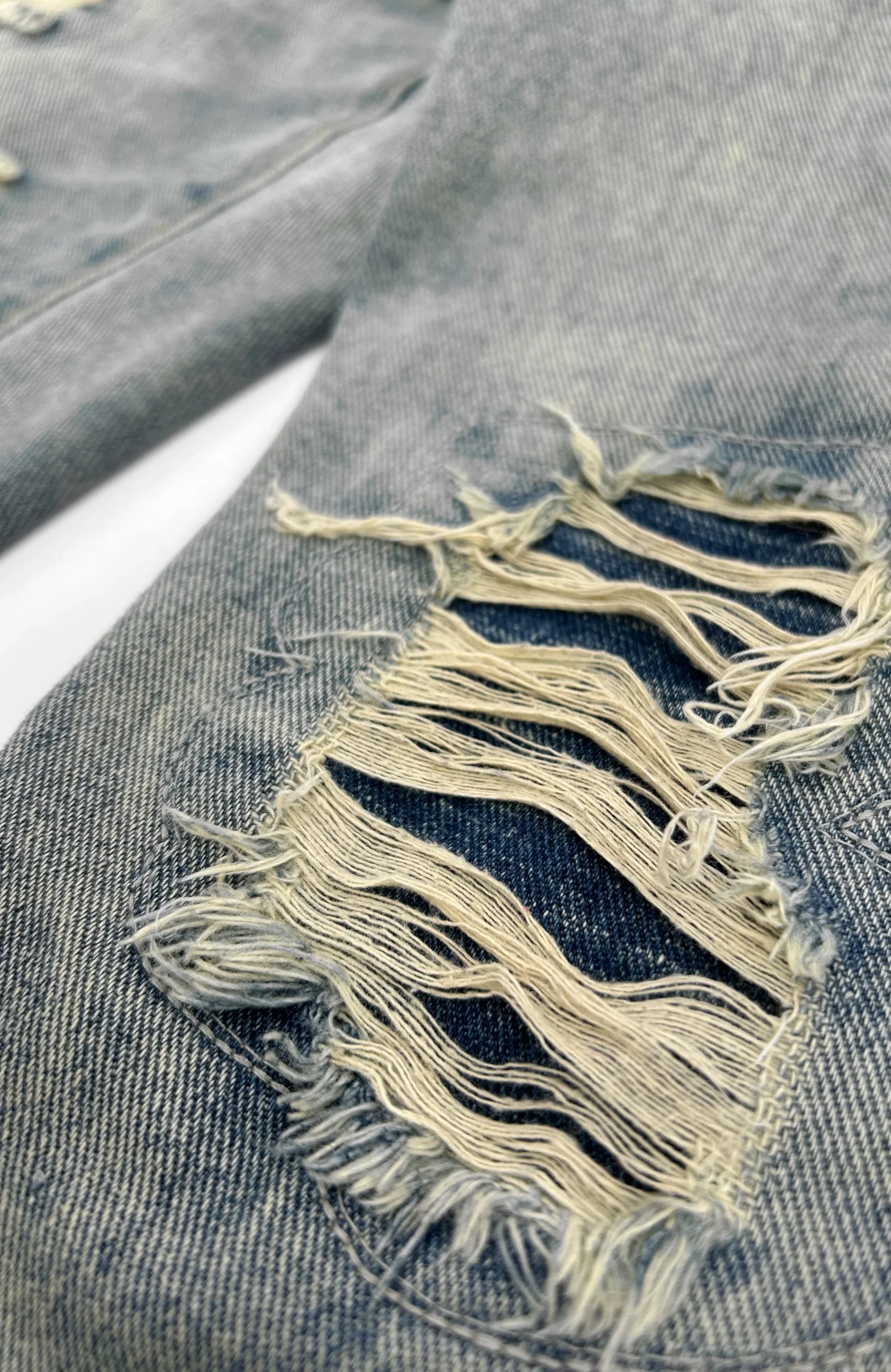 Black Bananas Distressed Jeans Blauw