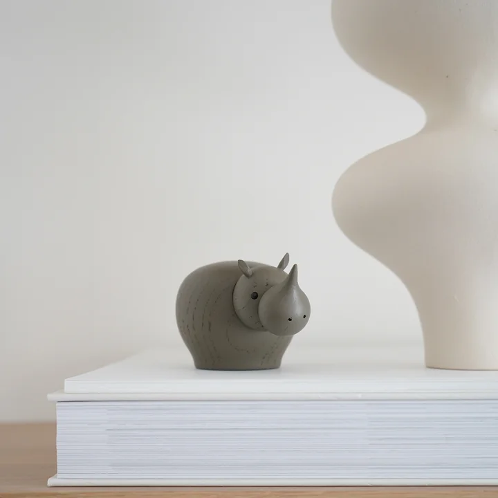 Woud - Rina Nashorn, Eiche taupe lackiert / medium