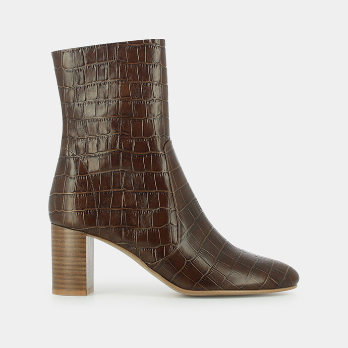 Bottines à talon  en croco cognac