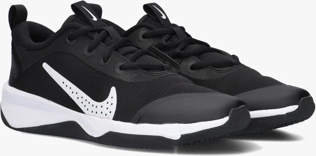 NIKE zwarte nike lage sneakers omni multi-court (gs)
