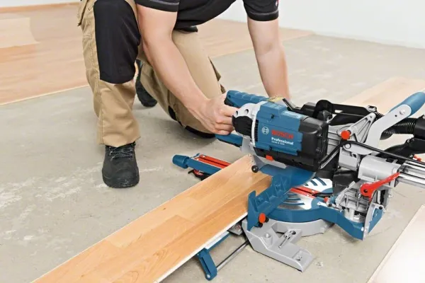 Bosch KAP-/GERINGSSAV GCM 8 SDE MED UDTRÆK