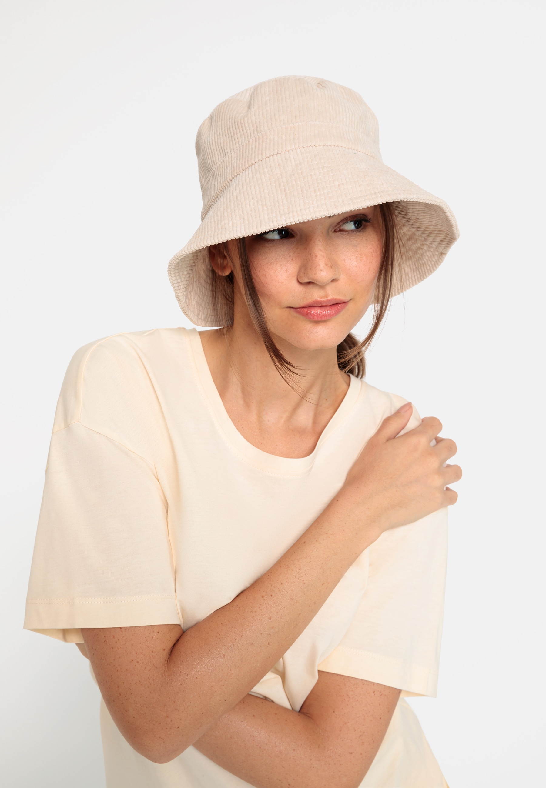 LSCN by LASCANA Fischerhut Outdoorhut Bucket Hat Sommerhut in Cord Optik
