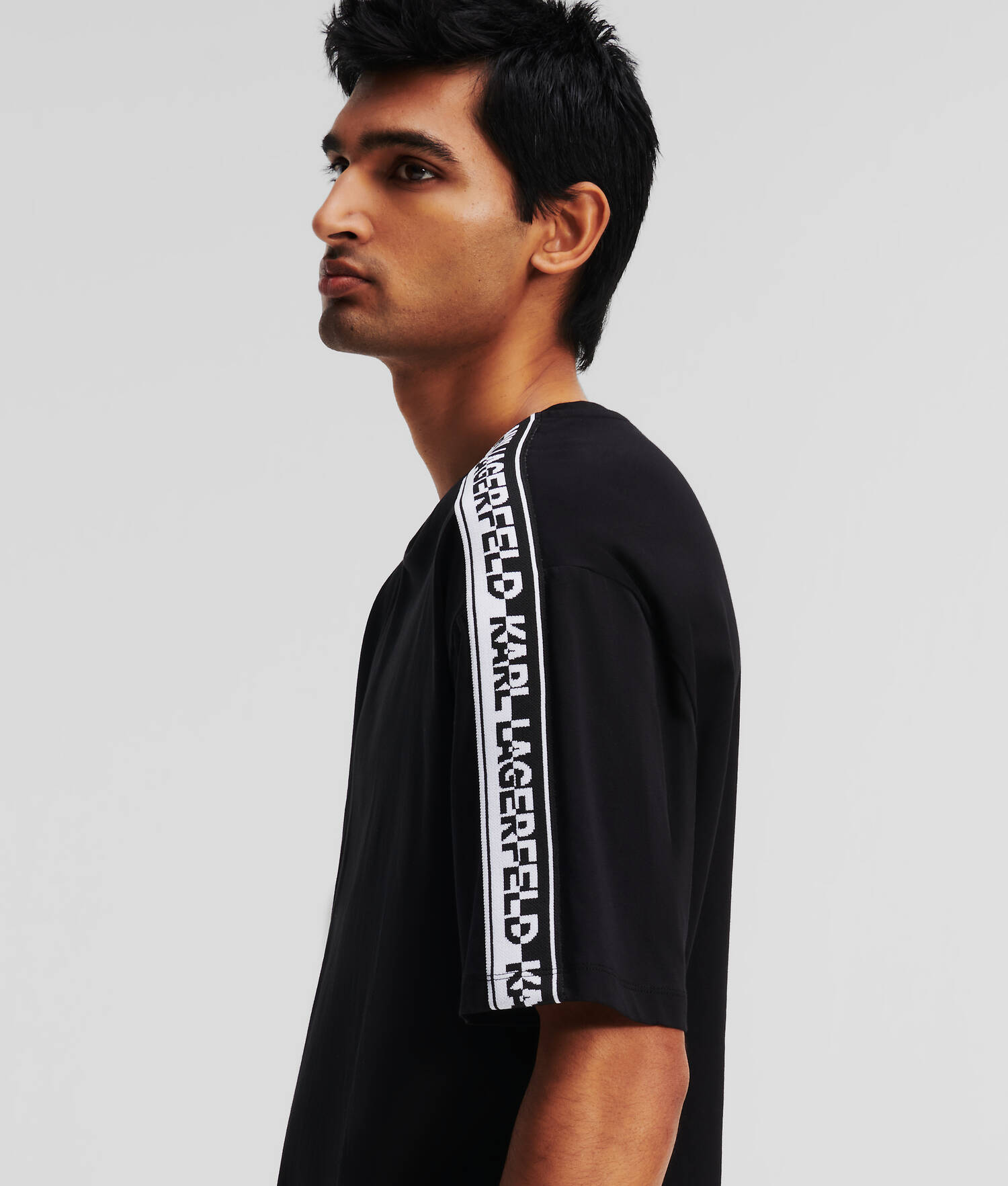 T-SHIRT AVEC GALON À LOGO KARL