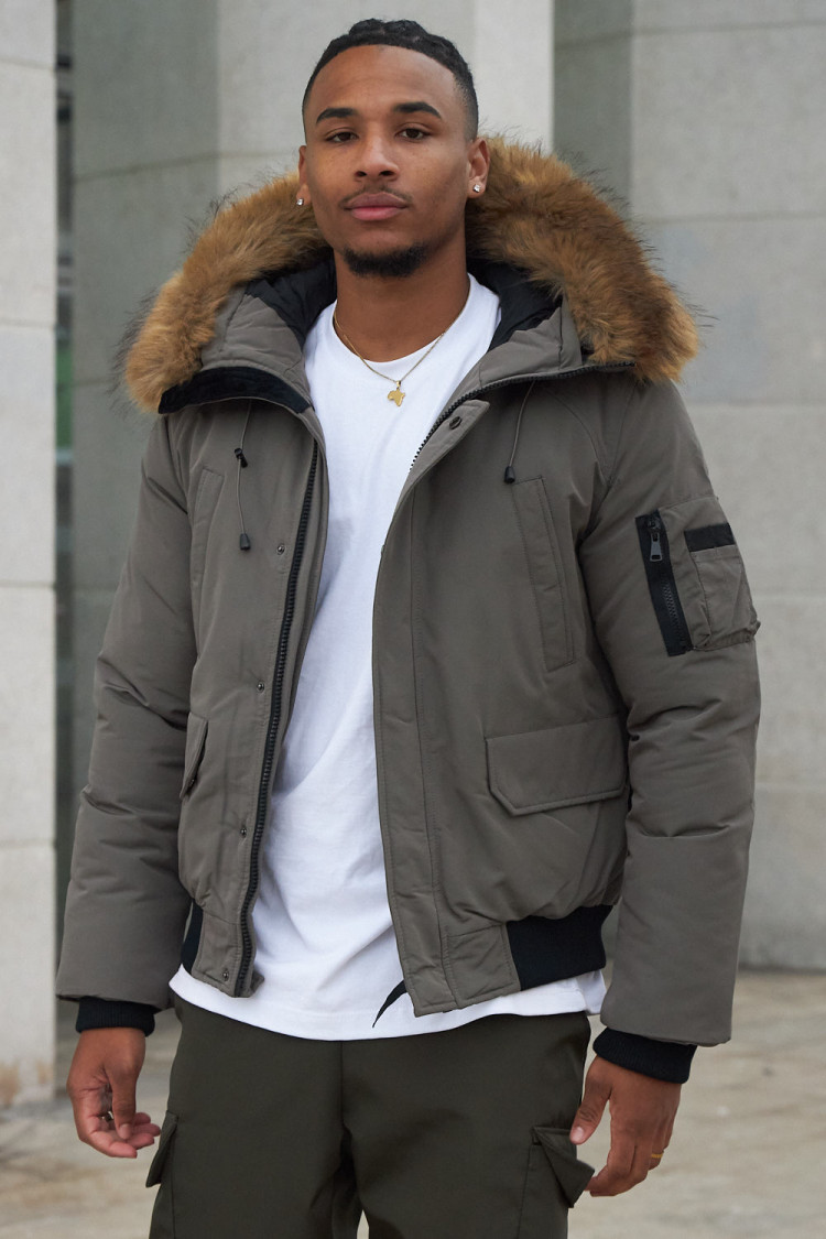 Parka bi-matière olive à capuche en fourrure