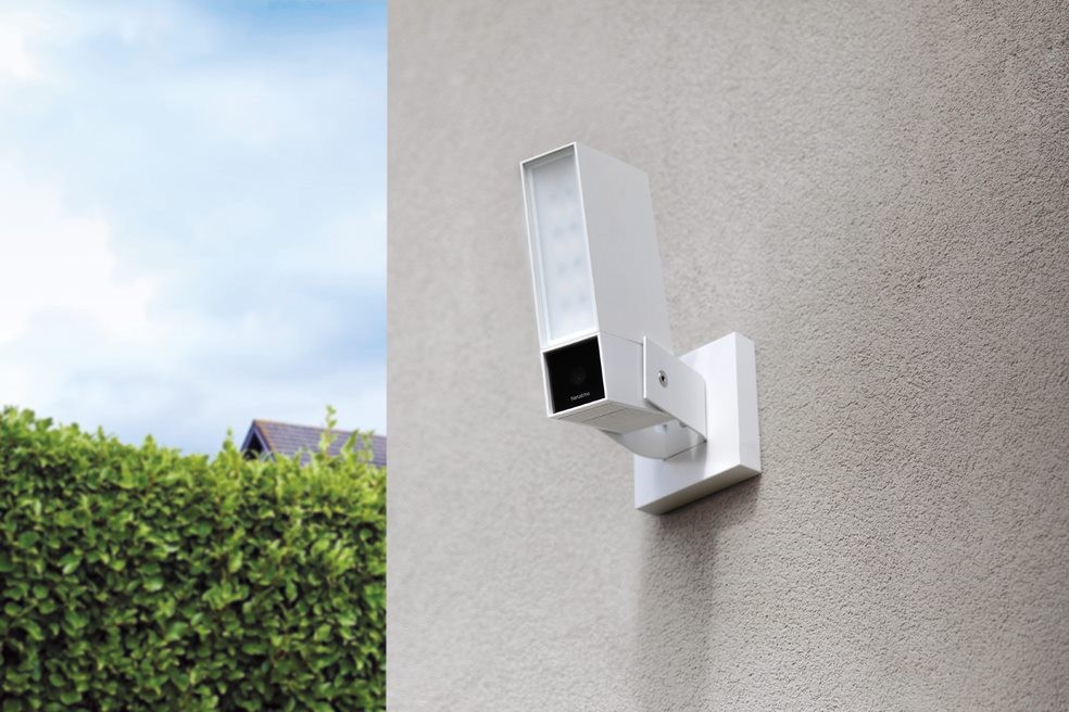 Netatmo - Presence Smart Udendørskamera med Sirene, Hvid