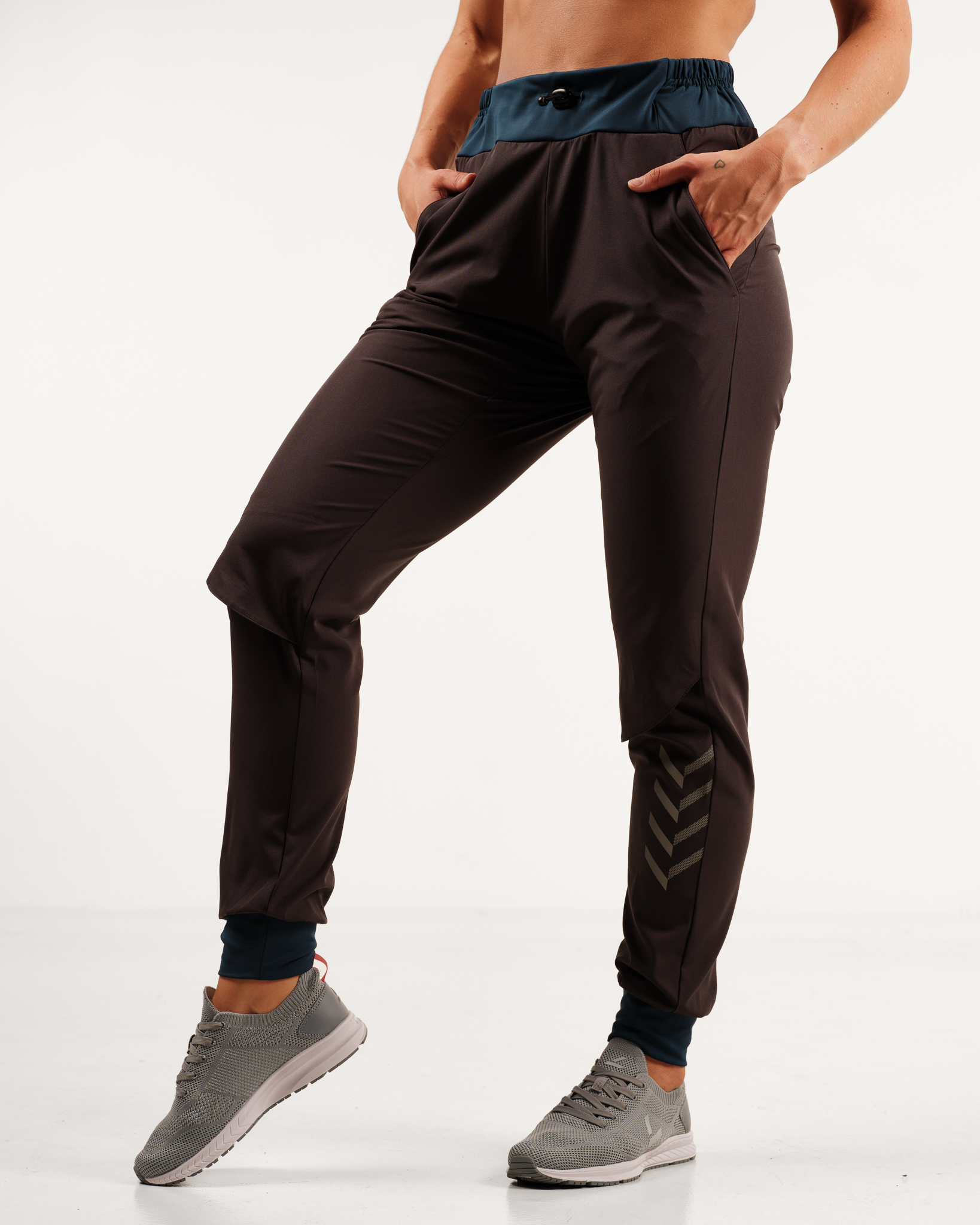 LEVITY Future Trail Pants Dark Steel