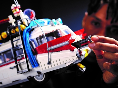 LEGO Ghostbusters™ ECTO-1 (10274)