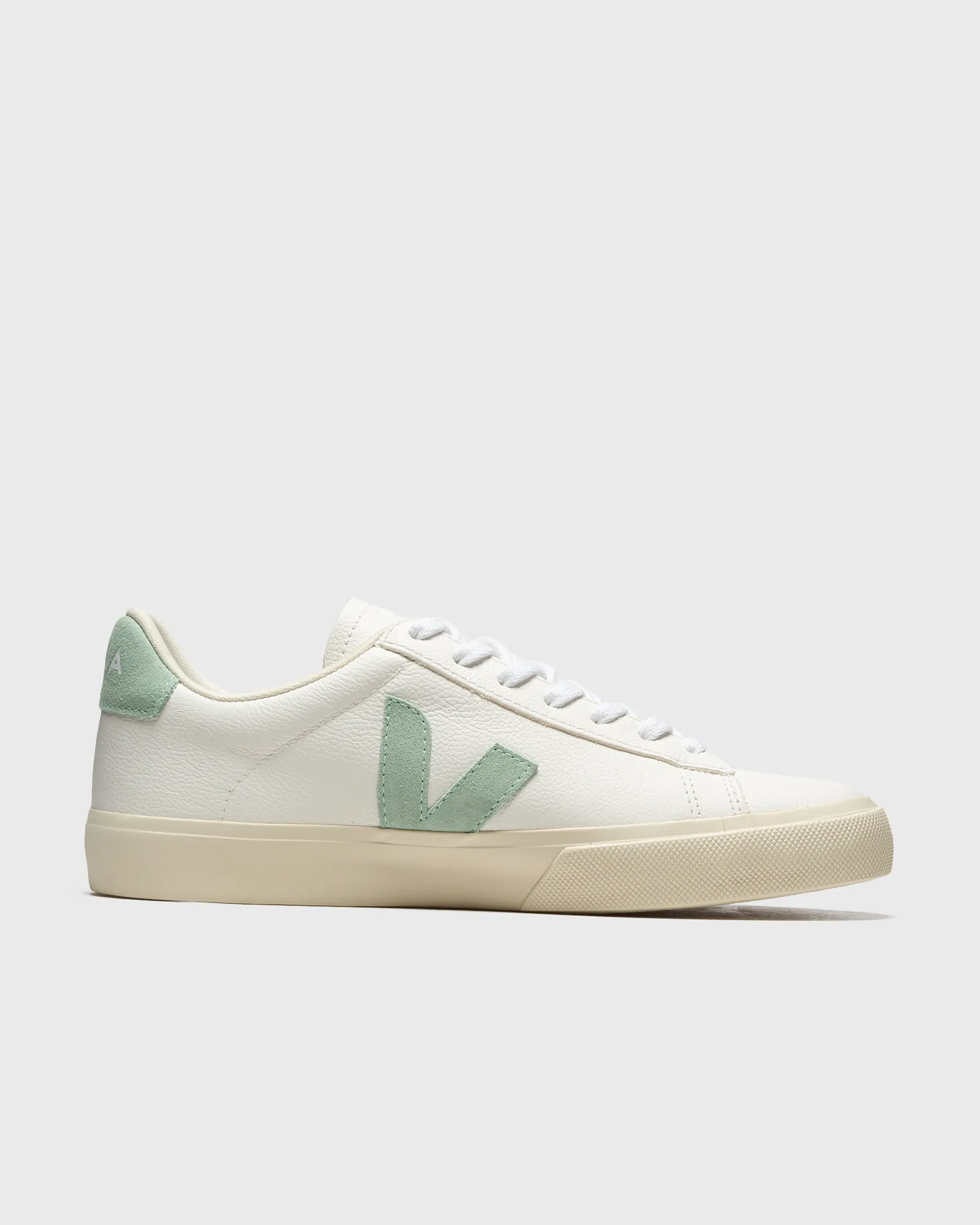 Veja CAMPO CHROMEFREE LEATHER