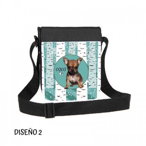 Bolsa transversal personalizável com estampa de floresta na cor preta.