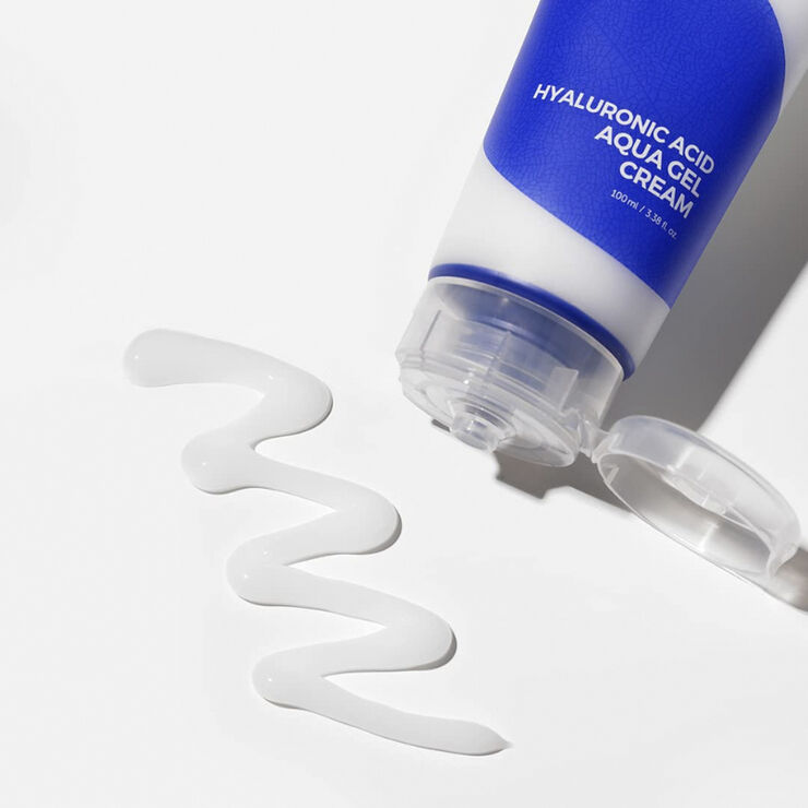 Isntree Hyaluronic Acid Aqua Gel Cream