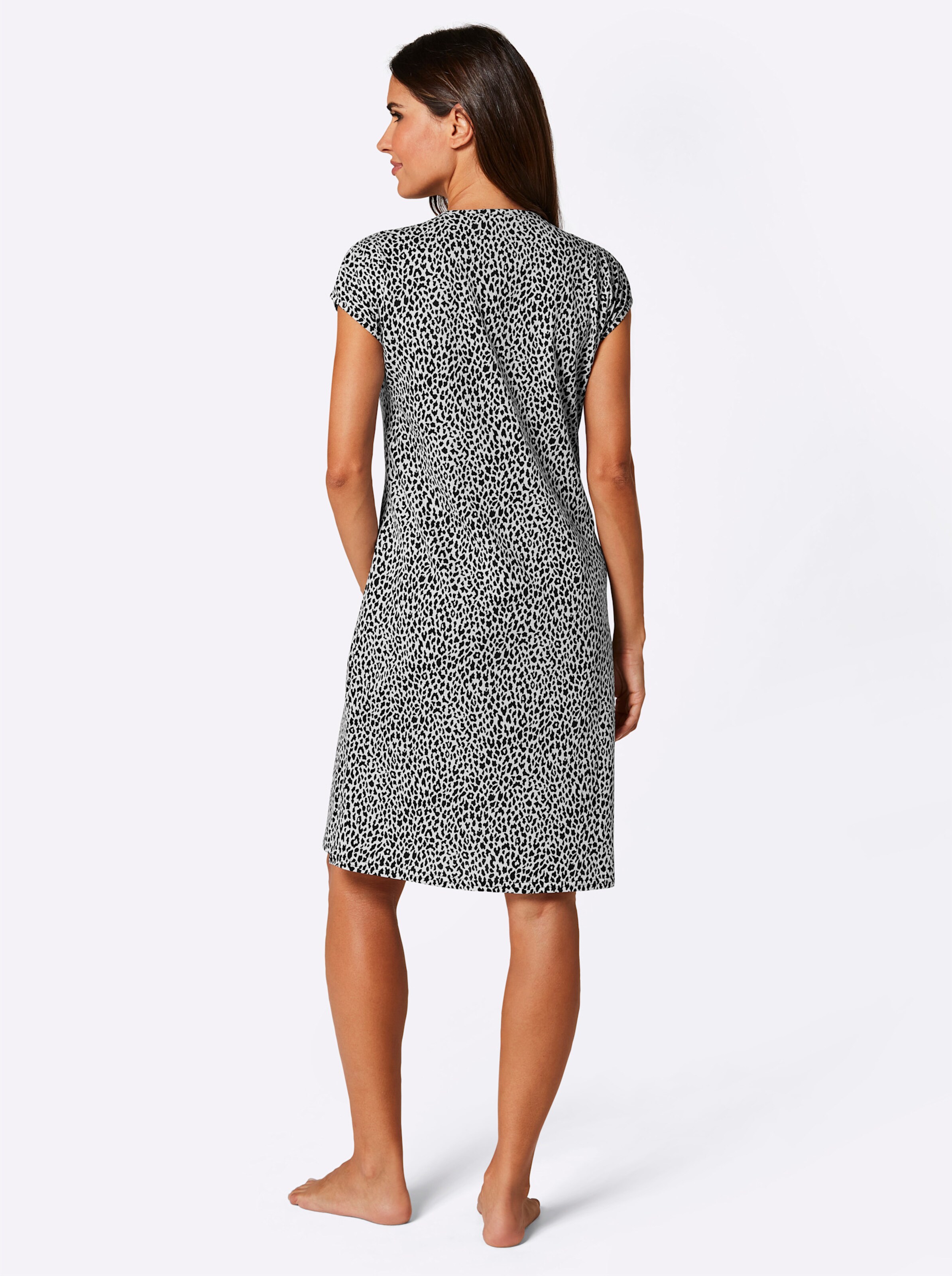 Sommerkleid in schwarz-weiß