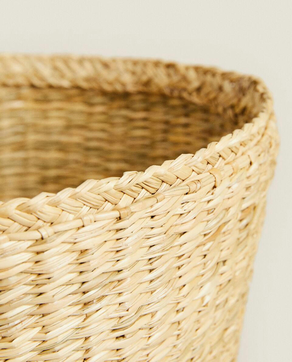 VASO DE PLANTAS TRANÇADO