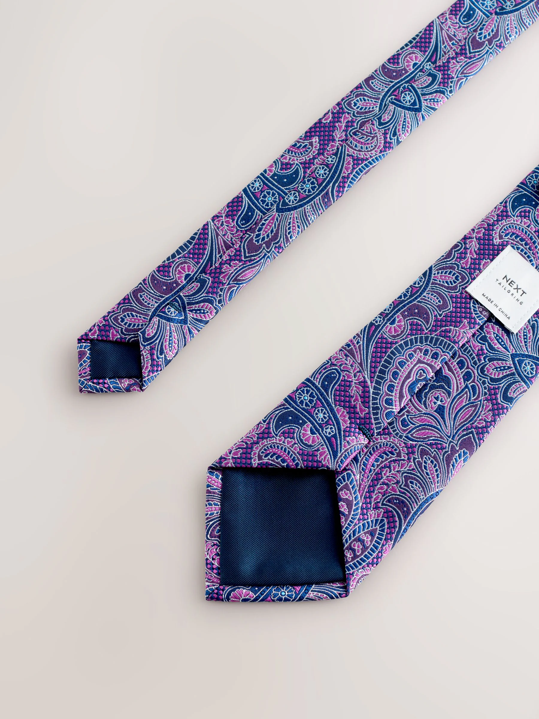 Paars - Stropdas met paisleymotief en stropdas