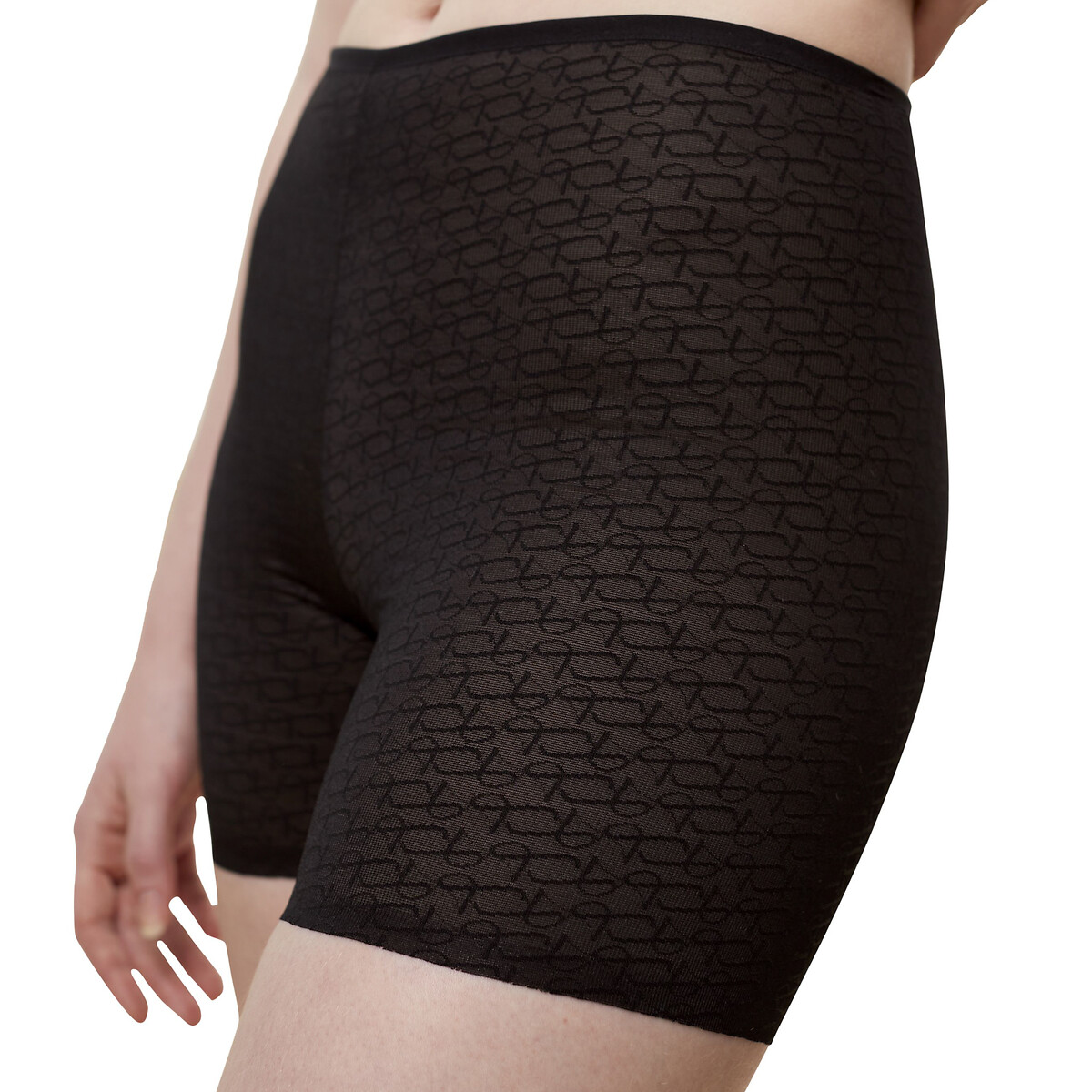 TRIUNFO<br>Cobertura de renda hipster Signature Sheer