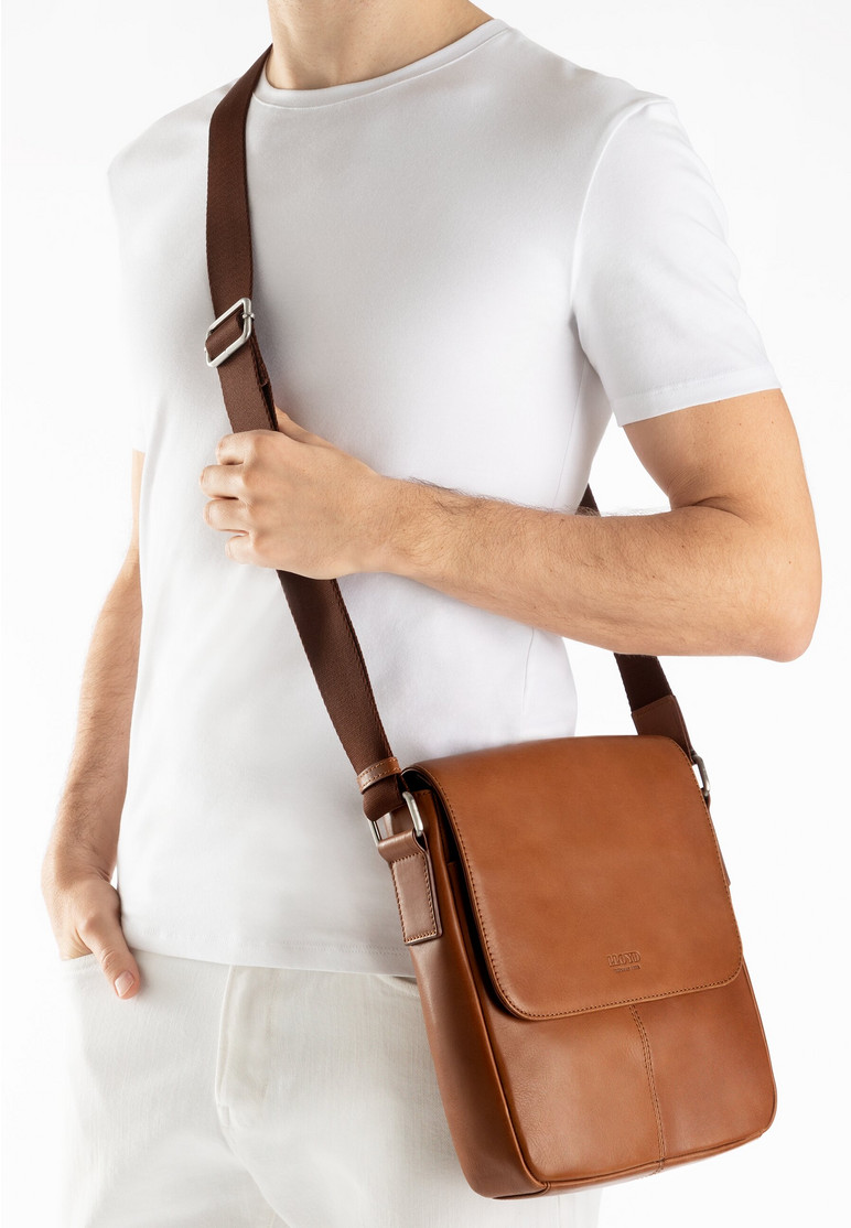 MESSENGER BAG Braun