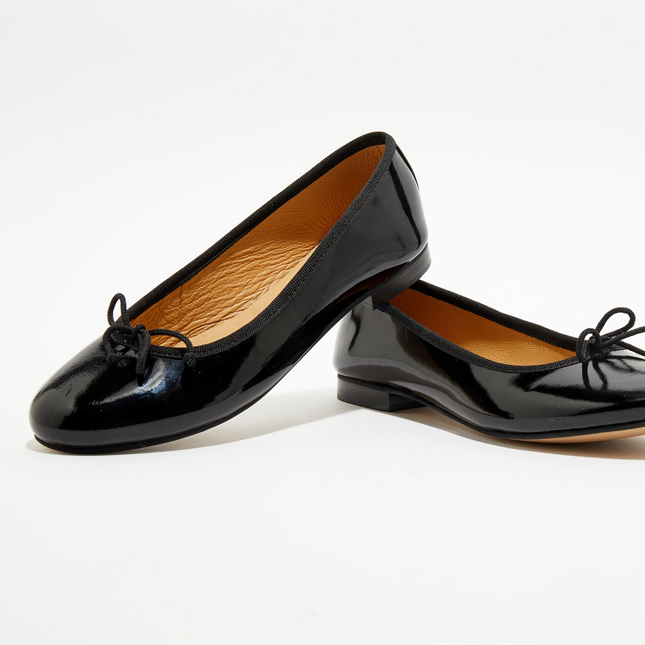 Quartier Latin Ballerines en Cuir verni Jeanne noires