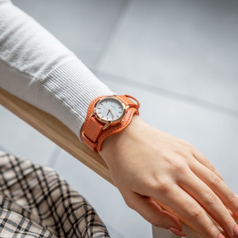 Magnifique Montre Femme Saumon GIORGIO