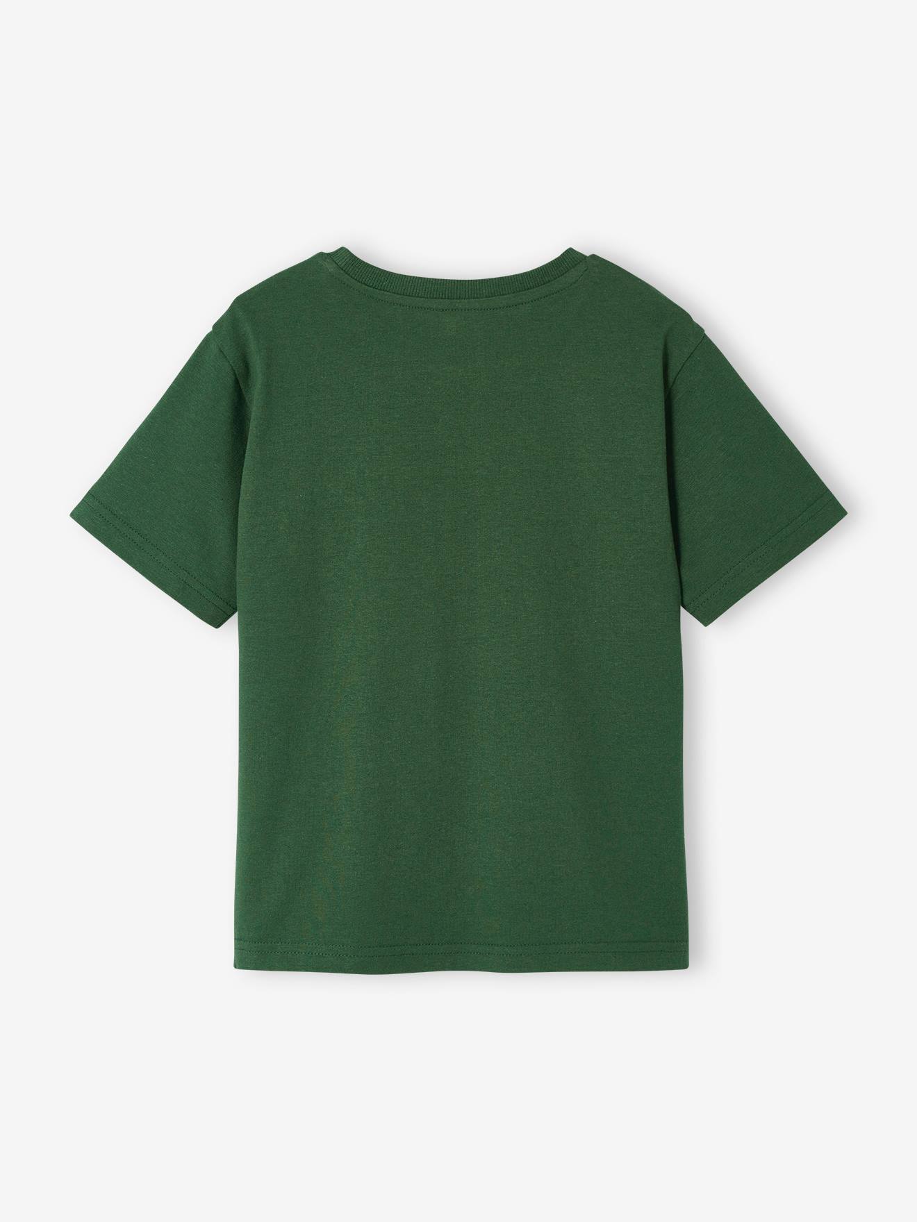 Camiseta verde pinho para meninos com bordado de abacaxi no peito.