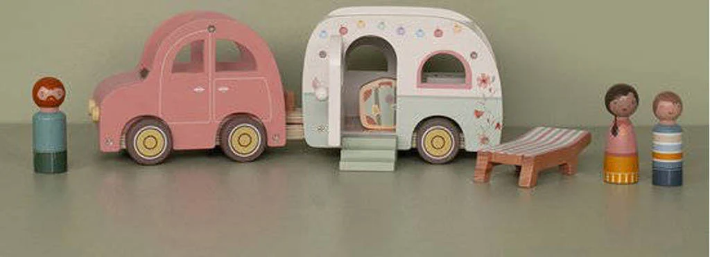 Speelgoed auto met caravan