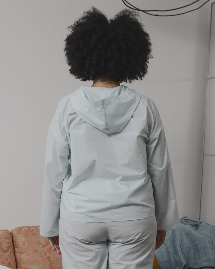 BASERANGE HUJUI TOP Kal mint