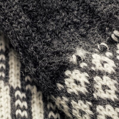 Socke Jacquard lang, Anthrazit-Ecru