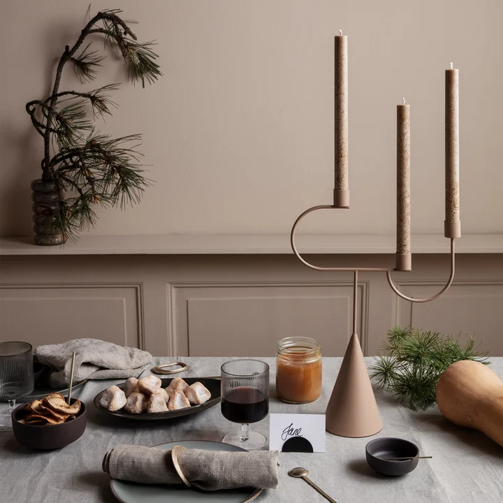 Ferm Living - Avant Kerzenständer, schwarz