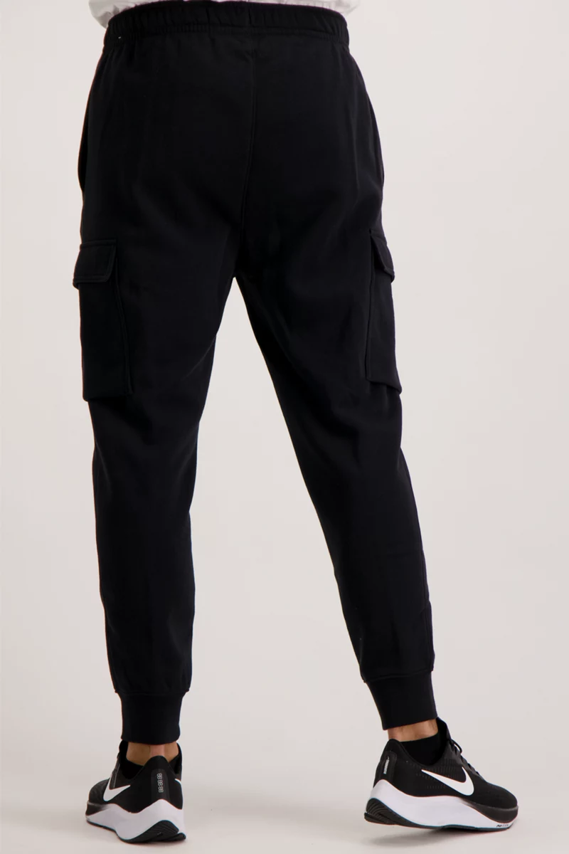 Nike Sportswear Club Fleece Herren Trainerhose