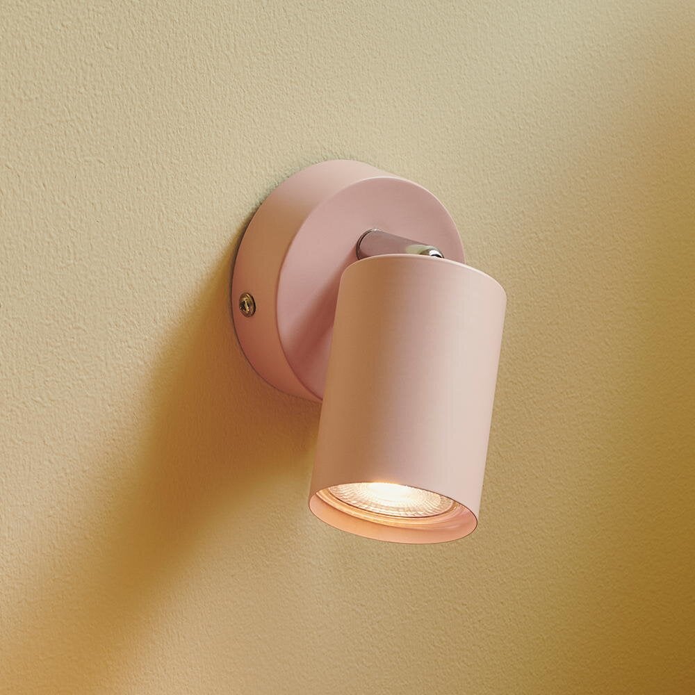 Ontdek wandlamp in roze GU10