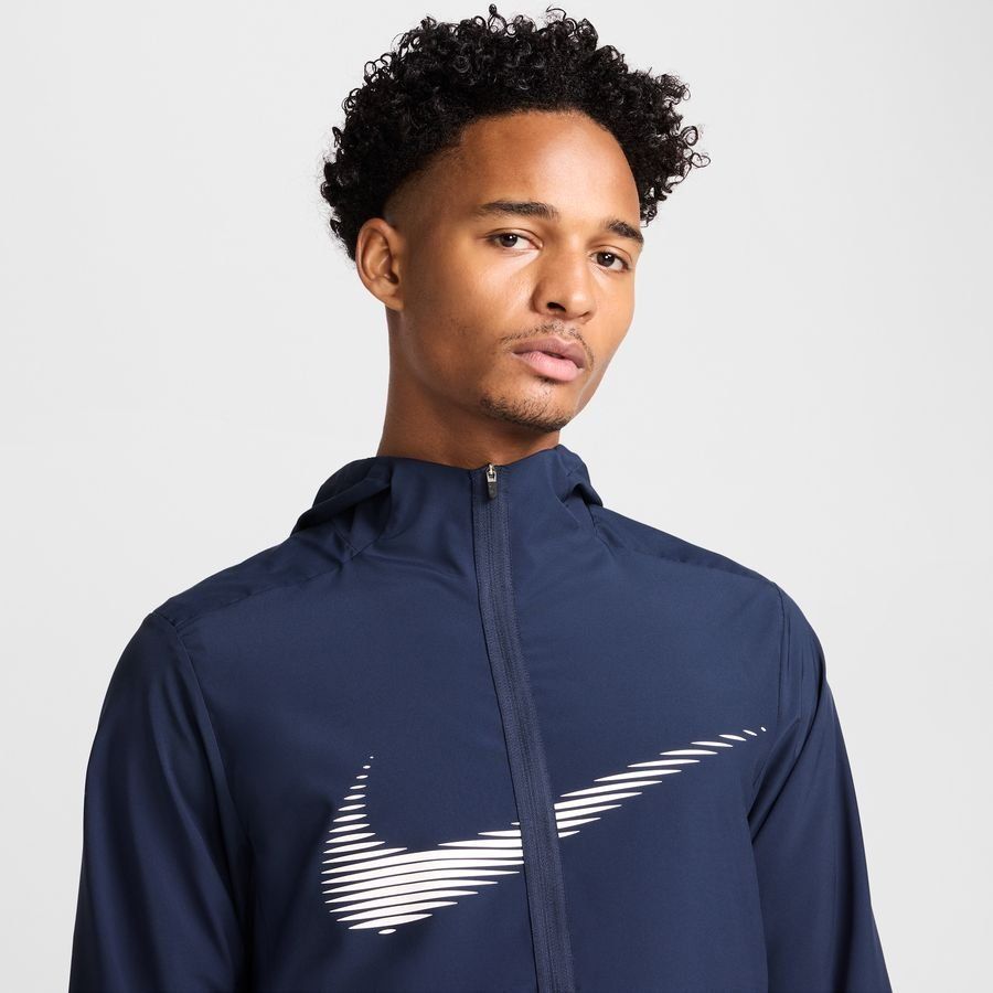 Nike Form