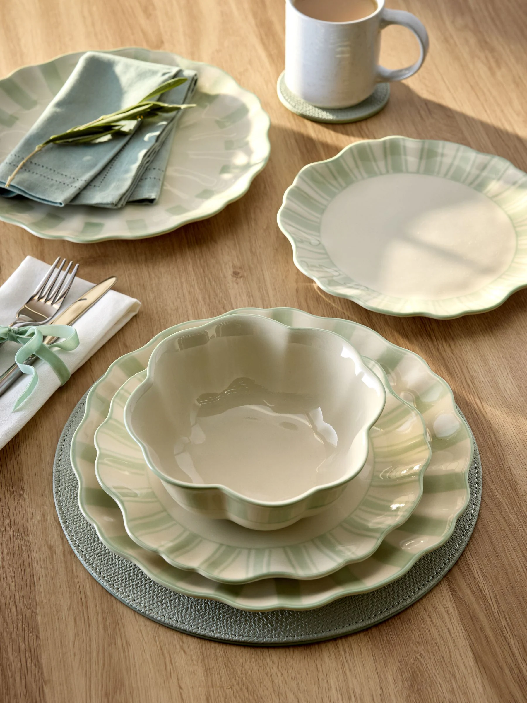 12 Piece Handpainted Stripe Dinner Set