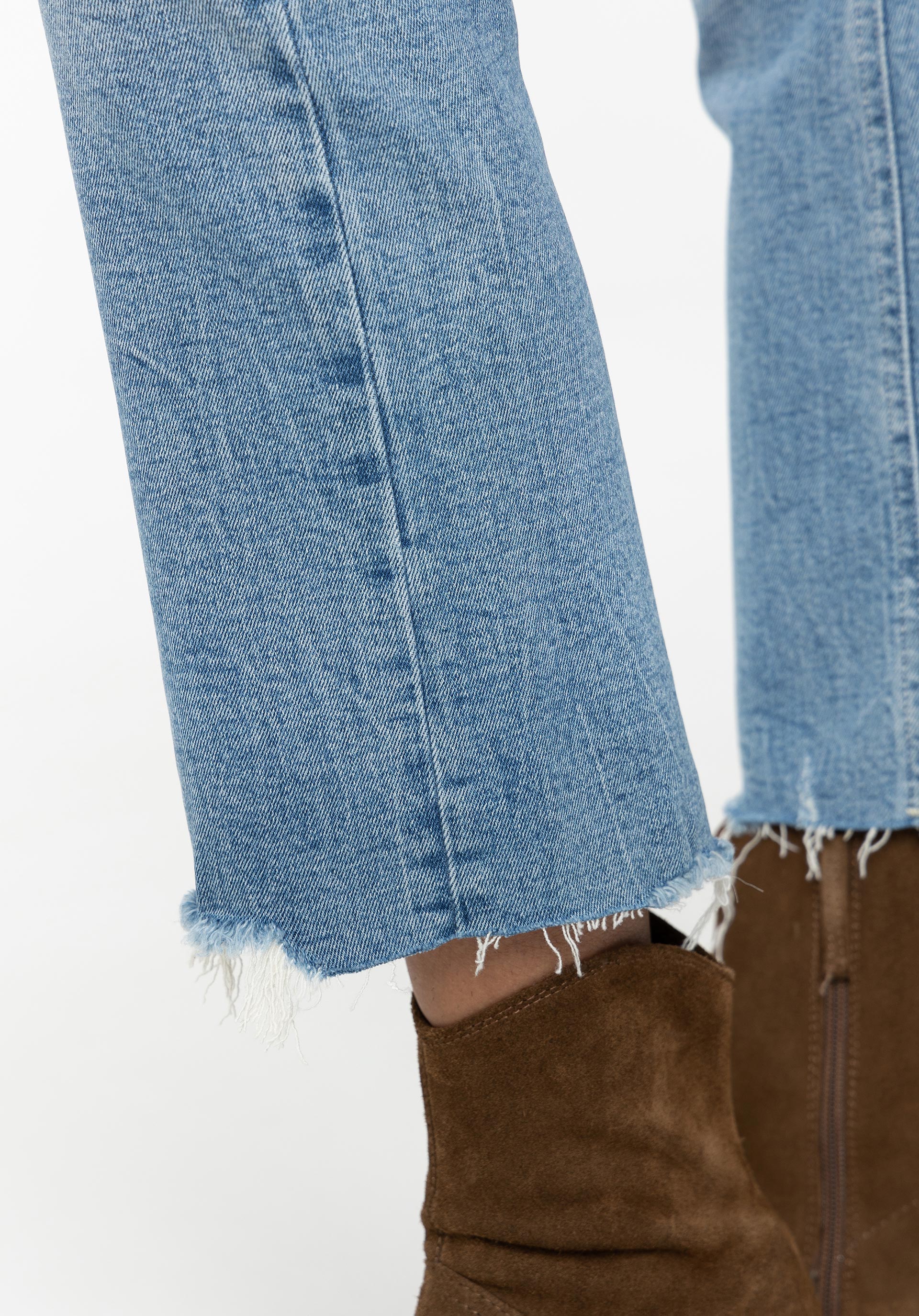 Jeans Megan Cropped Flare Cintura Alta